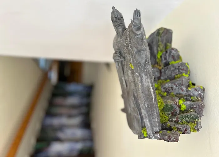 Casa Rivendel - Fantasia, Confort Y Naturaleza Poyales del Hoyo